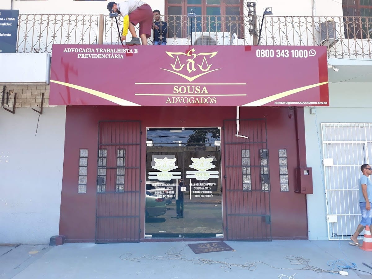 Entrada do escritório Sousa Advogados em Macapá
